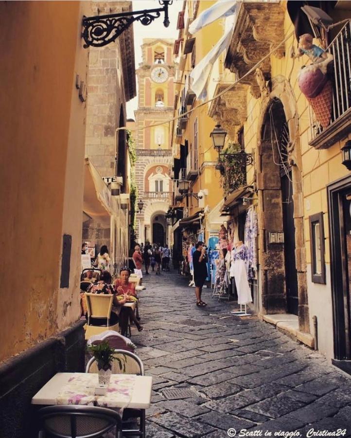 La Dimora Di Cornelia Aparthotel Sorrento Eksteriør bilde