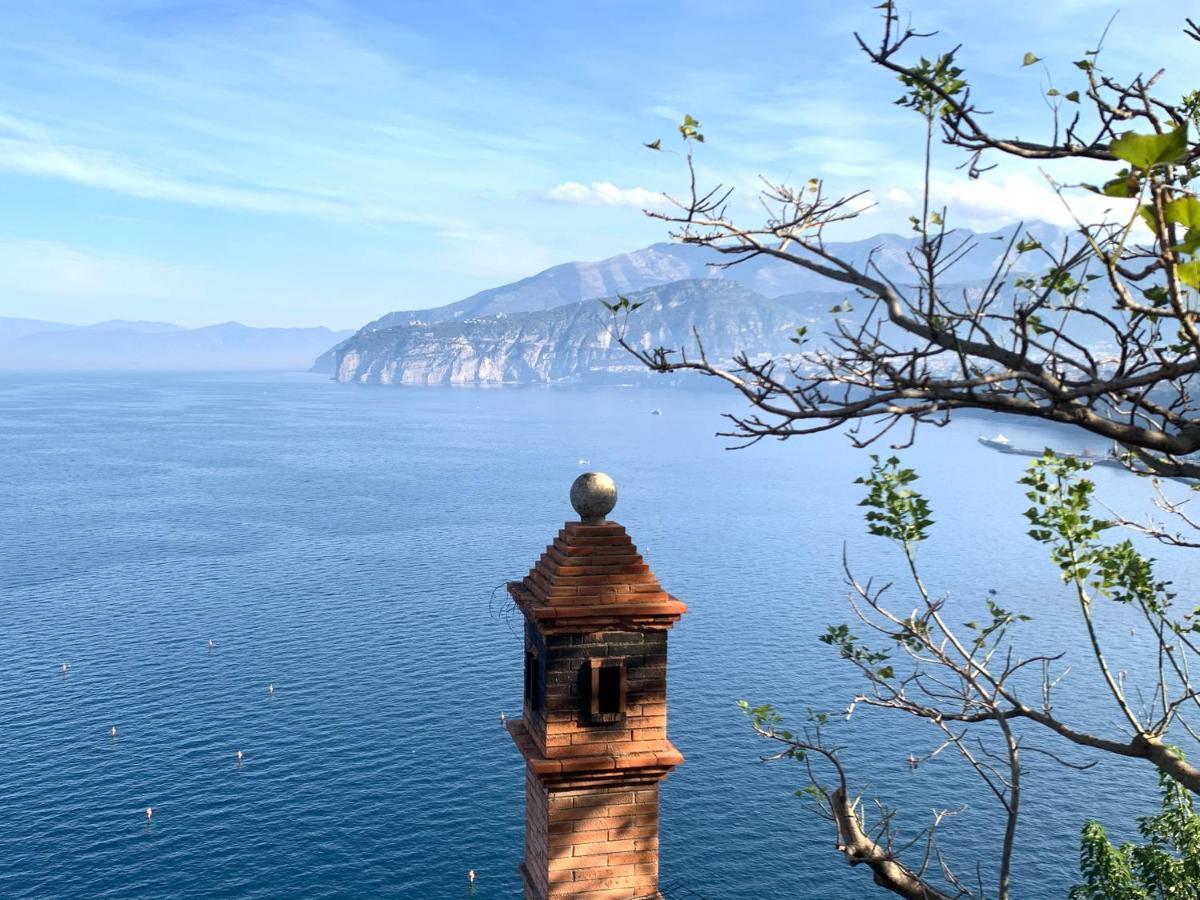 La Dimora Di Cornelia Aparthotel Sorrento Eksteriør bilde