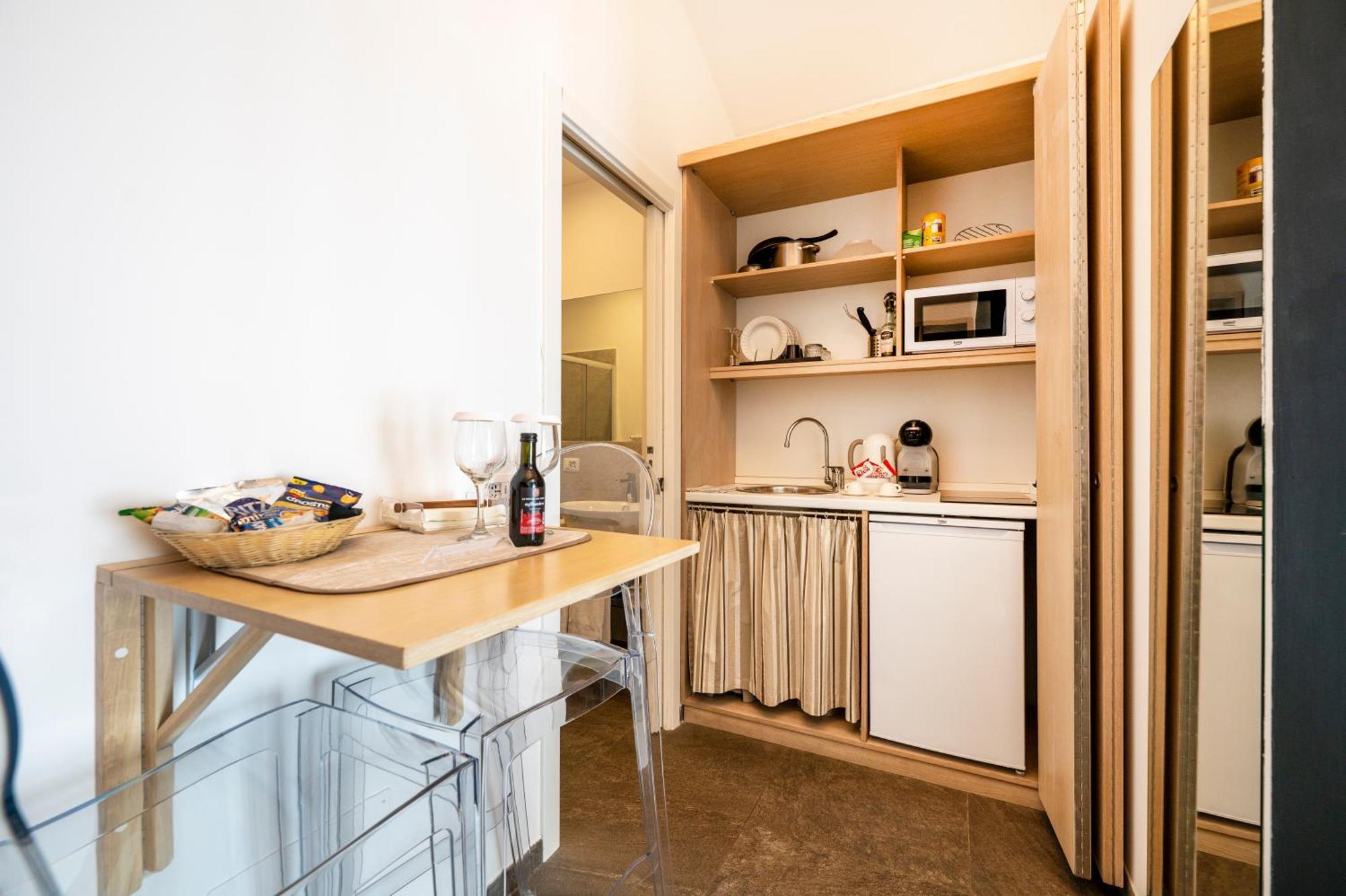 La Dimora Di Cornelia Aparthotel Sorrento Eksteriør bilde