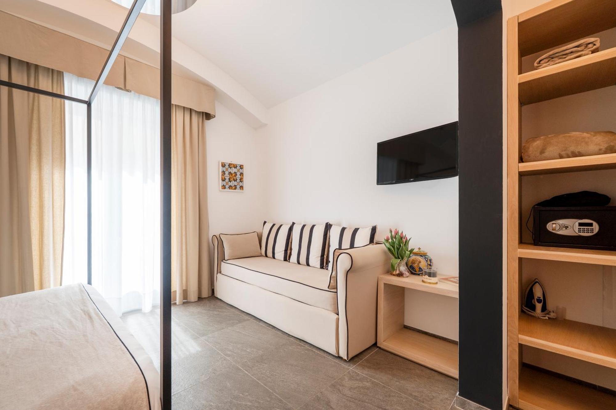 La Dimora Di Cornelia Aparthotel Sorrento Eksteriør bilde