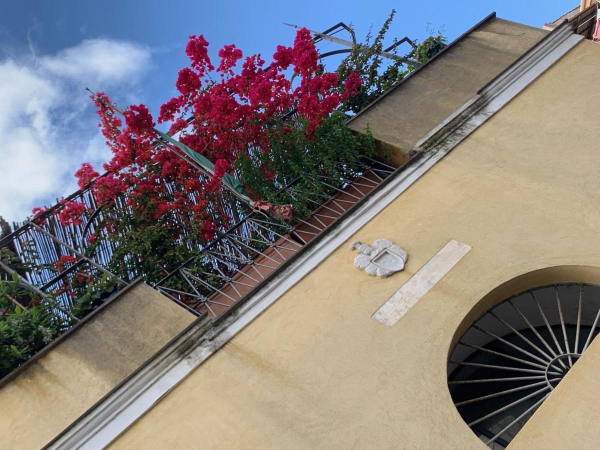 La Dimora Di Cornelia Aparthotel Sorrento Eksteriør bilde