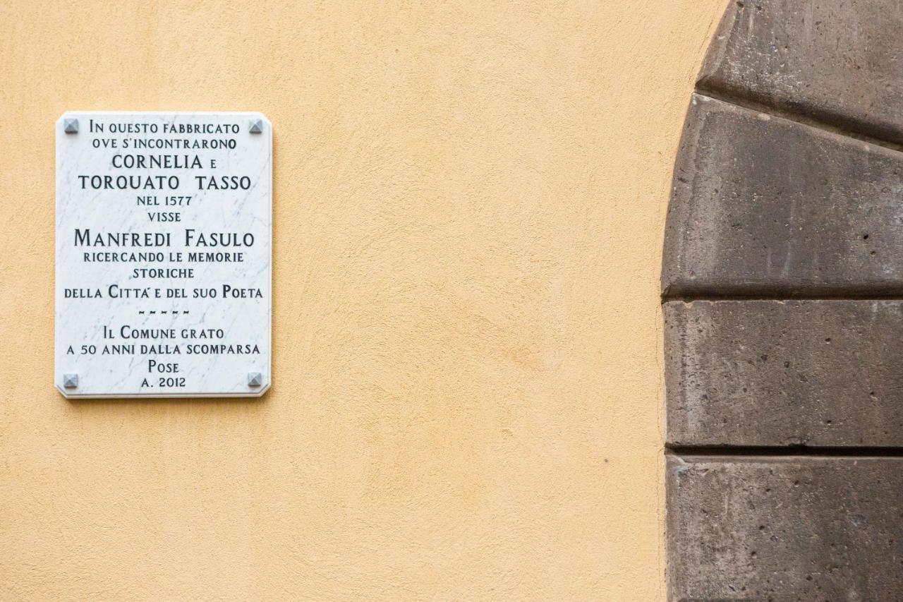 La Dimora Di Cornelia Aparthotel Sorrento Eksteriør bilde